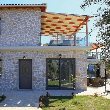 فيلة Tsoukalades Sleeps 2 Air Con Wifi Tsoukaládhes